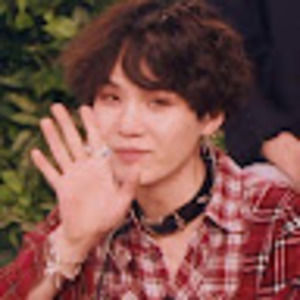 Meet your Posher, Avelina